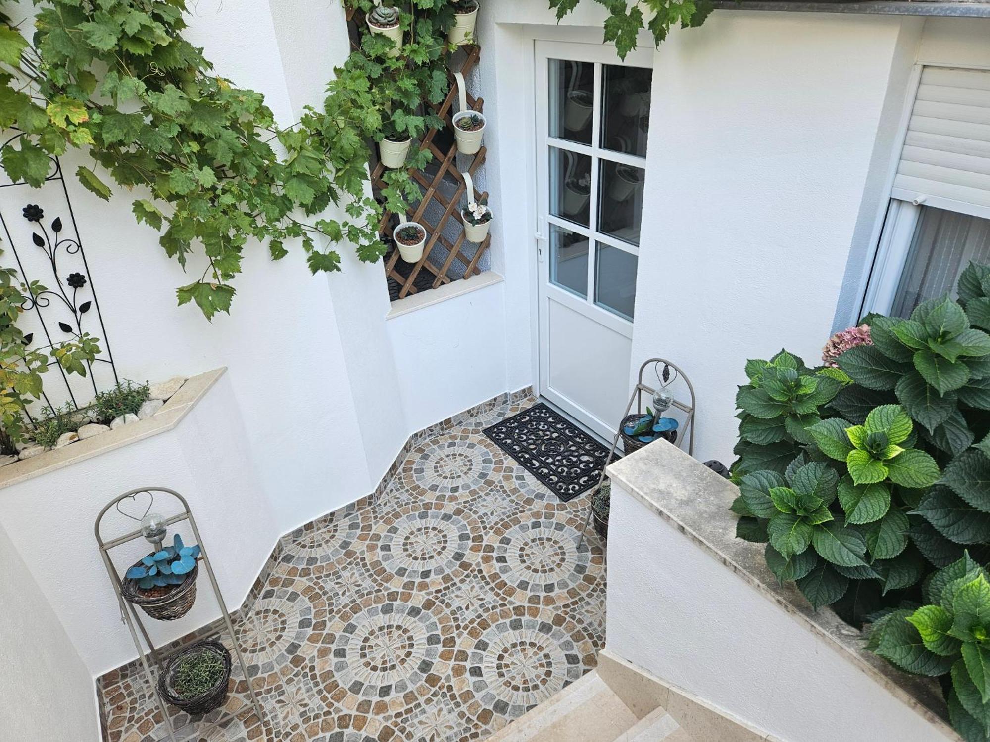 Apartmani Mirona - Tučepi Dış mekan fotoğraf